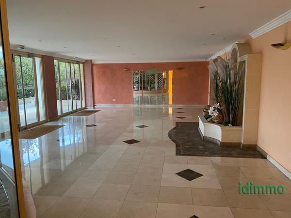 RDJ de Type T3 de 78m2 avec Terrasse, jardin et Garage en sous-sol Caluire-et-Cuire (69300)