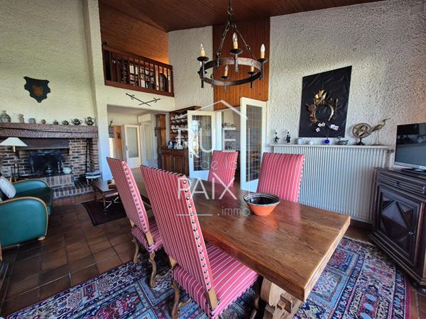 86200 LOUDUN Maison Loudun 6 pièce(s) 169 m2