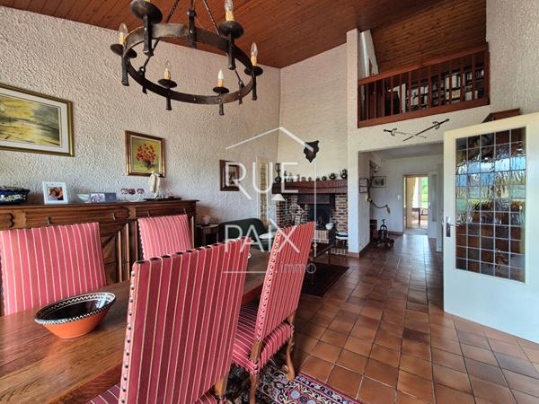 86200 LOUDUN Maison Loudun 6 pièce(s) 169 m2