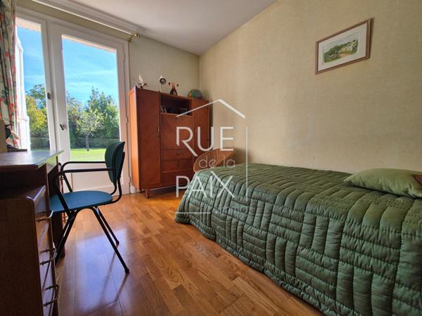 86200 LOUDUN Maison Loudun 6 pièce(s) 169 m2