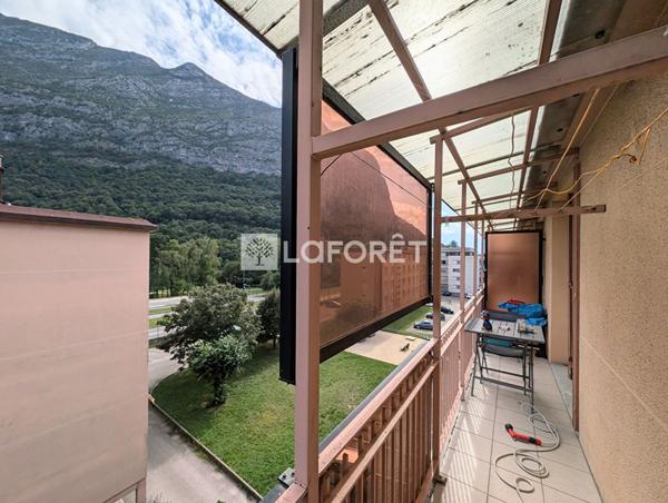 Achat appartement Saint-Égrève - 4 pièce(s) - 69 m² - 109 000 €