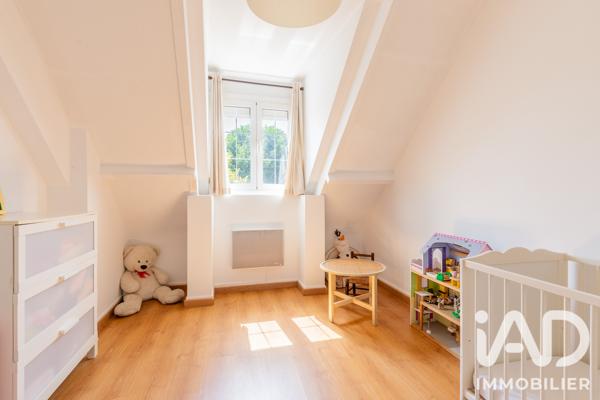 Maison à vendre 7 pièces 141,9 m² Viry-Châtillon