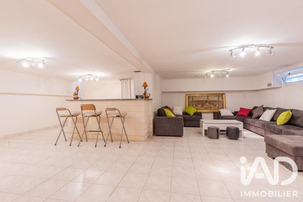 Maison à vendre 7 pièces 141,9 m² Viry-Châtillon