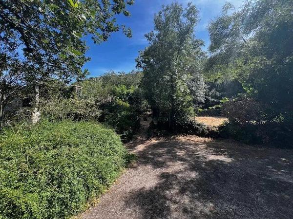 Vente                                                      Maison
                        
                     3 pièces                      60 m2                     à Le Bosc