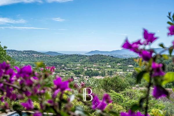 Châteauneuf-Grasse, Villa 5 Chambres -  220 m² à vendre