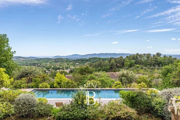Châteauneuf-Grasse, Villa 5 Chambres -  220 m² à vendre