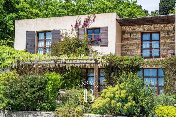 Châteauneuf-Grasse, Villa 5 Chambres -  220 m² à vendre