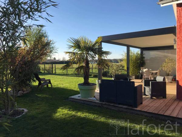 Location maison Saint-Just - 4 pièce(s) - 103 m² - 1 400 €/mois