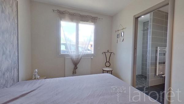 Location maison Saint-Just - 4 pièce(s) - 103 m² - 1 400 €/mois
