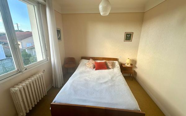 Maison à vendre    6 pièces •  Dax