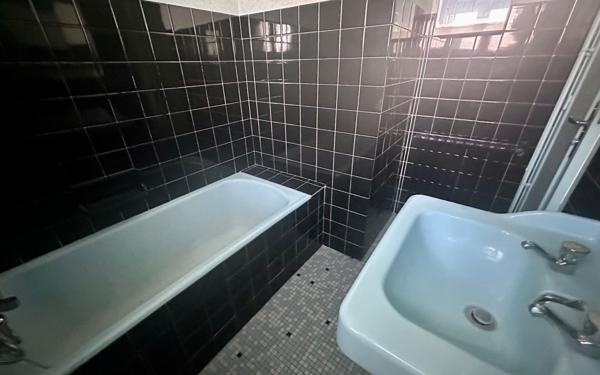 Maison à vendre    6 pièces •  Dax