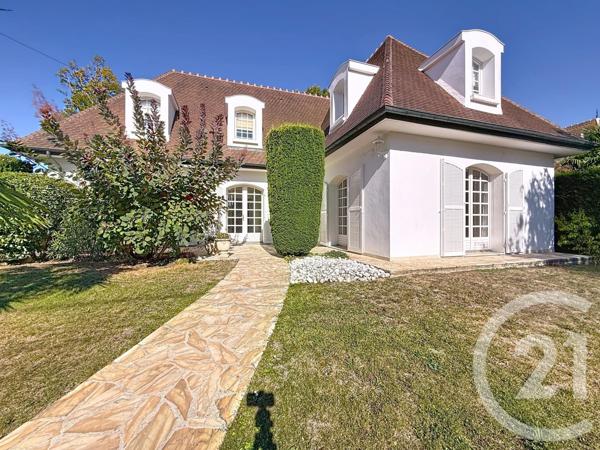 Maison à vendre  7 pièces - 196,92 m2 STE GENEVIEVE DES BOIS - 91