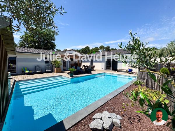 Maison
         5 pièces
        - 135 m² 625 000 € *