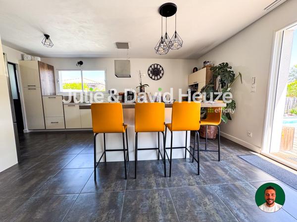 Maison
         5 pièces
        - 135 m² 625 000 € *