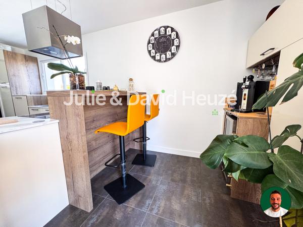 Maison
         5 pièces
        - 135 m² 625 000 € *