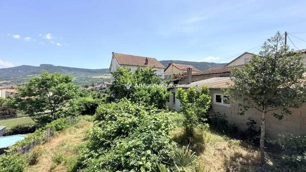 Vente                                                      Maison
                        
                     5 pièces                      130 m2                     à Millau