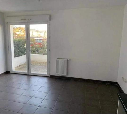 Location                                                      Appartement
                        
                     1 pièces                      25 m2                     à Martignas-sur-Jalle