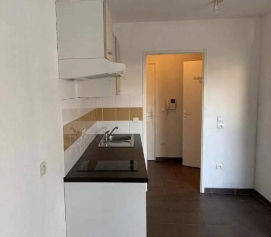 Location                                                      Appartement
                        
                     1 pièces                      25 m2                     à Martignas-sur-Jalle