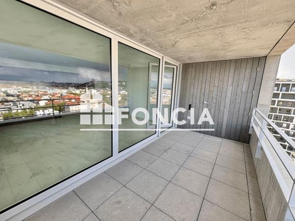 Location Appartement 3 pièces 90.9 m² - 5 ALLEE JEANNE BARRET Lyon 69002