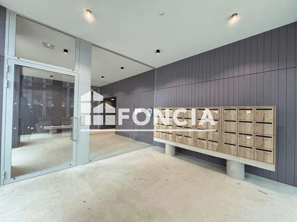 Location Appartement 3 pièces 90.9 m² - 5 ALLEE JEANNE BARRET Lyon 69002