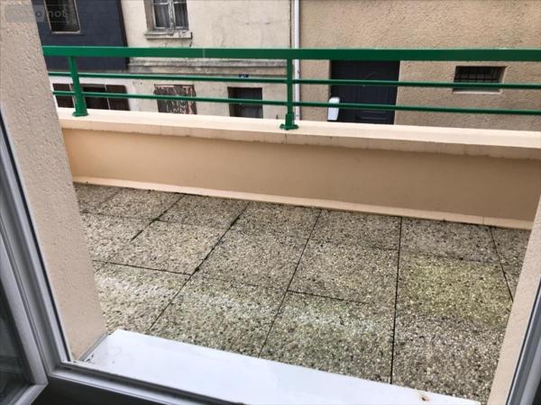 Studio à louer à Rouen en Seine-Maritime (76000), ref : 27063-1105110046