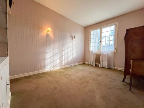 Maison Ecueille 15 pièce(s) 349 m2