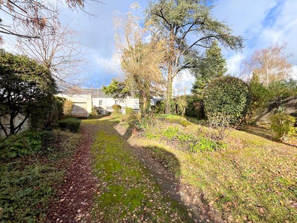 Maison Ecueille 15 pièce(s) 349 m2