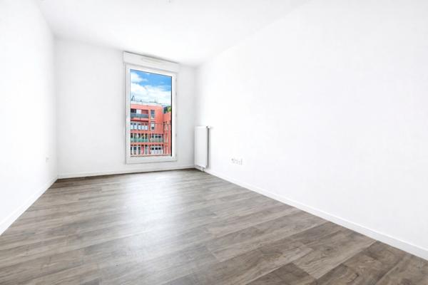 Appartement à vendre 3 pièces COLOMBES (92)68m²-2 chambres- balcon-parking