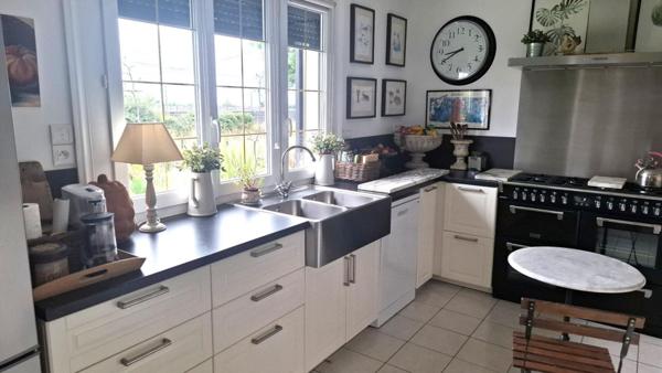 Maison rénovée à St Pair Sur Mer 5 pièce(s) 120 m2