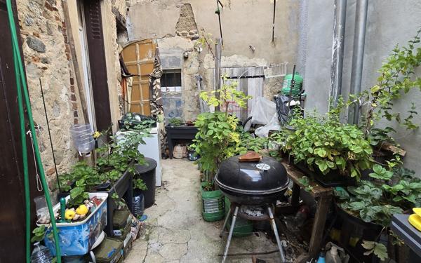 Maison à vendre    4 pièces • 70 m2 Cusset