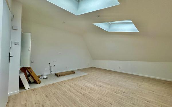 Appartement à vendre    1 pièce • 24,58 m2 Étampes