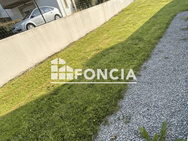 Location Appartement 2 pièces 33.35 m² - 10 RUE DE LA FORGE Saint Nolff 56250