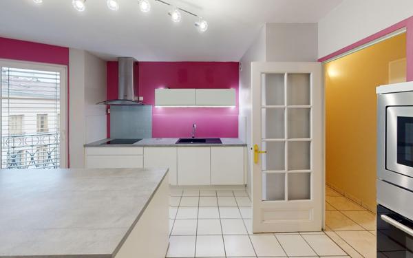 Appartement à louer    3 pièces • 98,92 m2 Saint-Étienne
