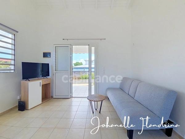 Maison individuelle 1 chambre, meublée avec jardin, terrasse – Les Abymes (Boisripeaux - Difort)