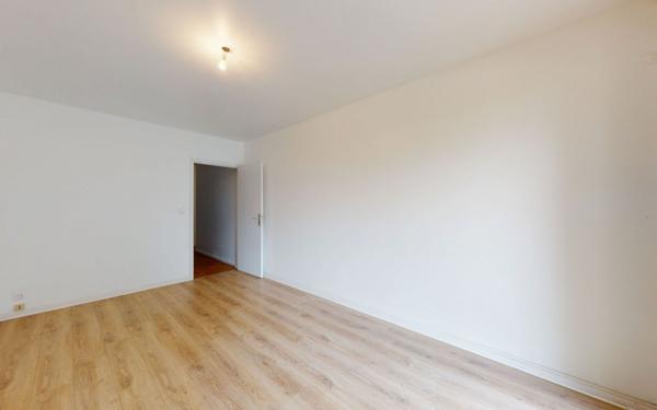 Appartement à vendre    2 pièces • 65,02 m2 Lyon 4