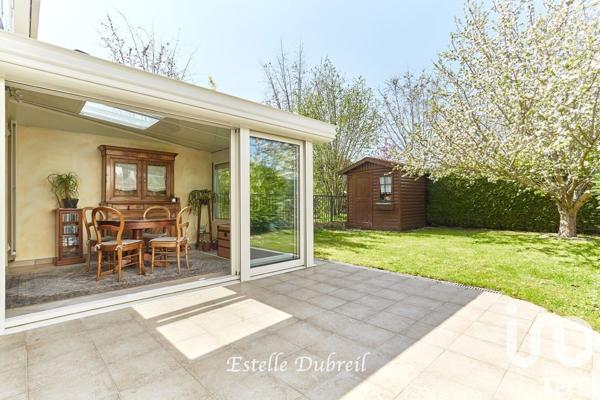 Maison 7 pièces de 127 m² à Montigny-le-Bretonneux (78180)