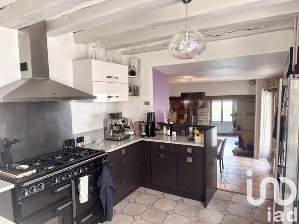 Maison 6 pièces de 98 m² à Marcoussis (91460)