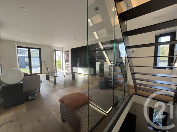 Maison à vendre  4 pièces - 173,96 m2 LE BOUSCAT - 33