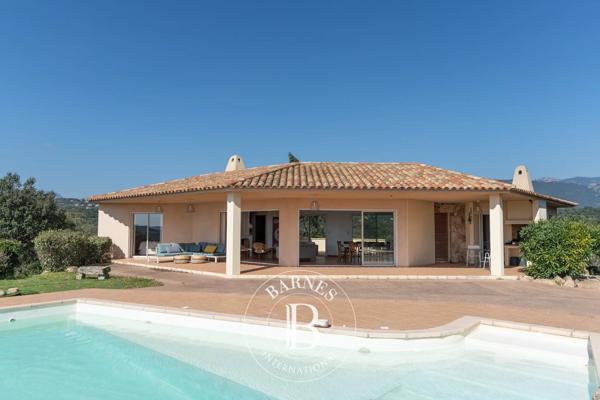 Porto-Vecchio, Villa 4 Chambres -  177 m² à vendre