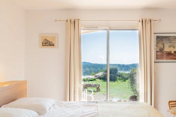 Porto-Vecchio, Villa 4 Chambres -  177 m² à vendre
