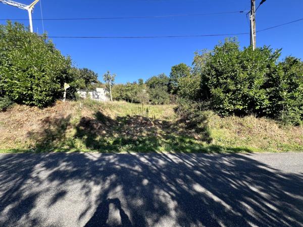 Terrain viabilisé 895 m²