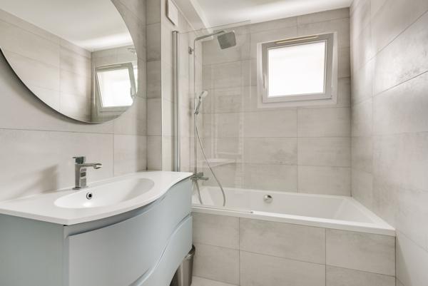 Appartement 4 pièces - 84 m² Bien prestige