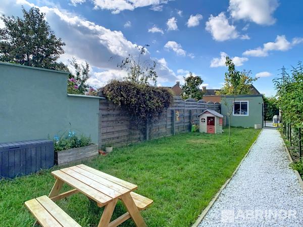 MAISON 4 CHAMBRES JARDIN STATIONNEMENT PRIVATIF VILLENEUVE D ASCQ