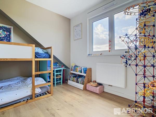 MAISON 4 CHAMBRES JARDIN STATIONNEMENT PRIVATIF VILLENEUVE D ASCQ