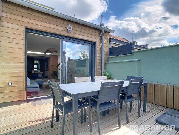 MAISON 4 CHAMBRES JARDIN STATIONNEMENT PRIVATIF VILLENEUVE D ASCQ