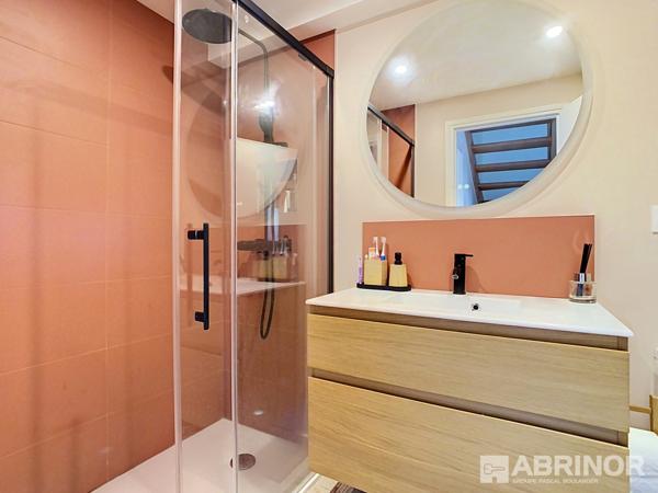MAISON 4 CHAMBRES JARDIN STATIONNEMENT PRIVATIF VILLENEUVE D ASCQ