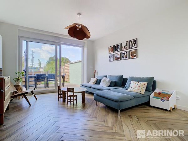 MAISON 4 CHAMBRES JARDIN STATIONNEMENT PRIVATIF VILLENEUVE D ASCQ