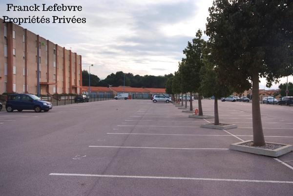 Saint Cyprien port studio avec vue mer avec garage + parking