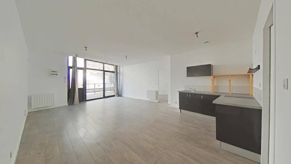 Appartement 2 pièces                                        - 42100 Saint-Étienne Réf : 12261