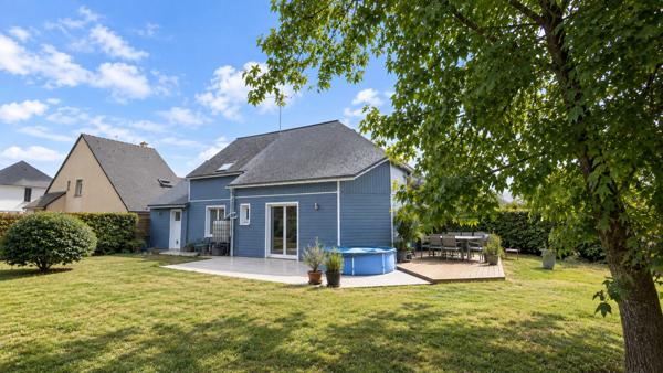 Maison familiale de 137 m² 7 pièces à ASTILLE (53)